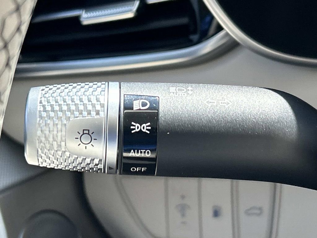 New 2026 Genesis G70 2.5T Prestige image 37