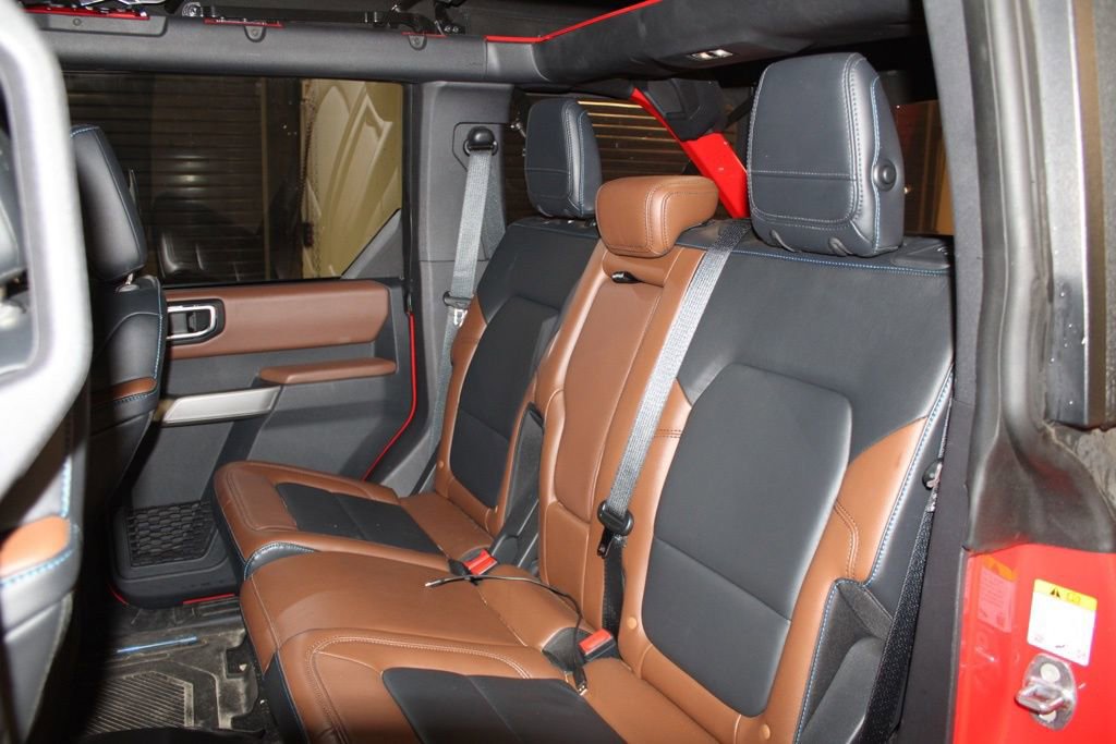 Used 2022 Ford Bronco Outer Banks image 38