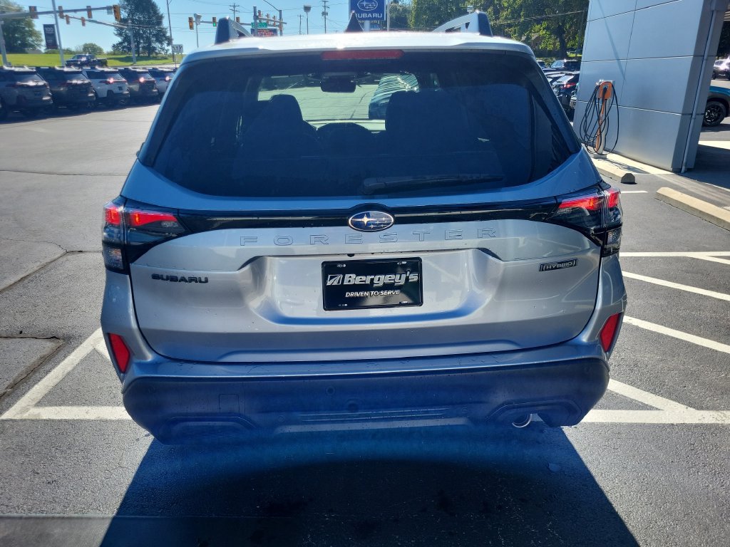 New 2026 Subaru Forester Premium AWD/4WD image 3
