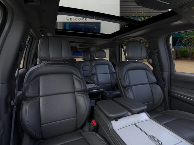 New 2025 Lincoln Navigator L Reserve w/ Jet Appearance Package AWD/4WD image 11