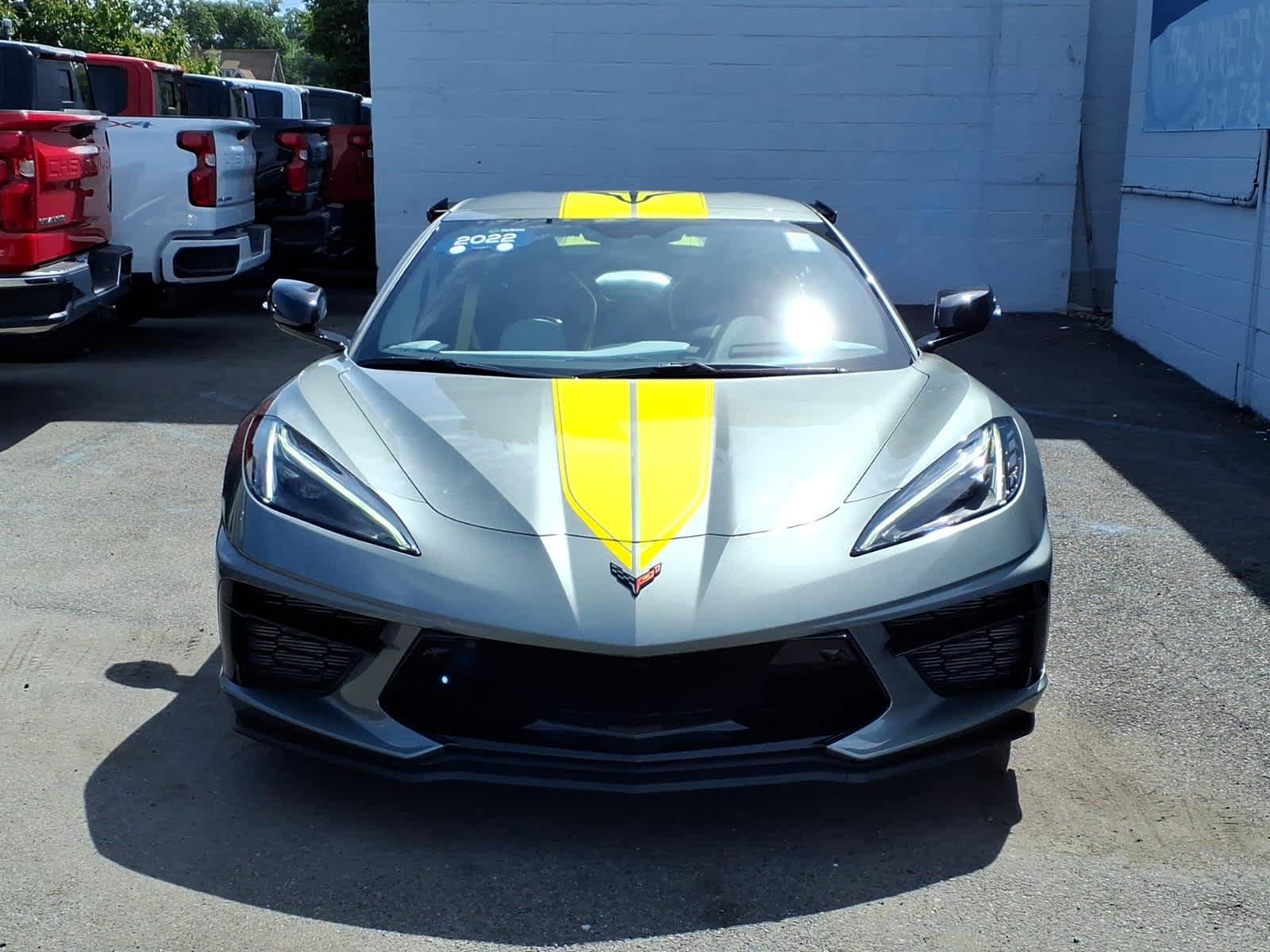 Used 2022 Chevrolet Corvette Stingray Premium Conv RWD image 2