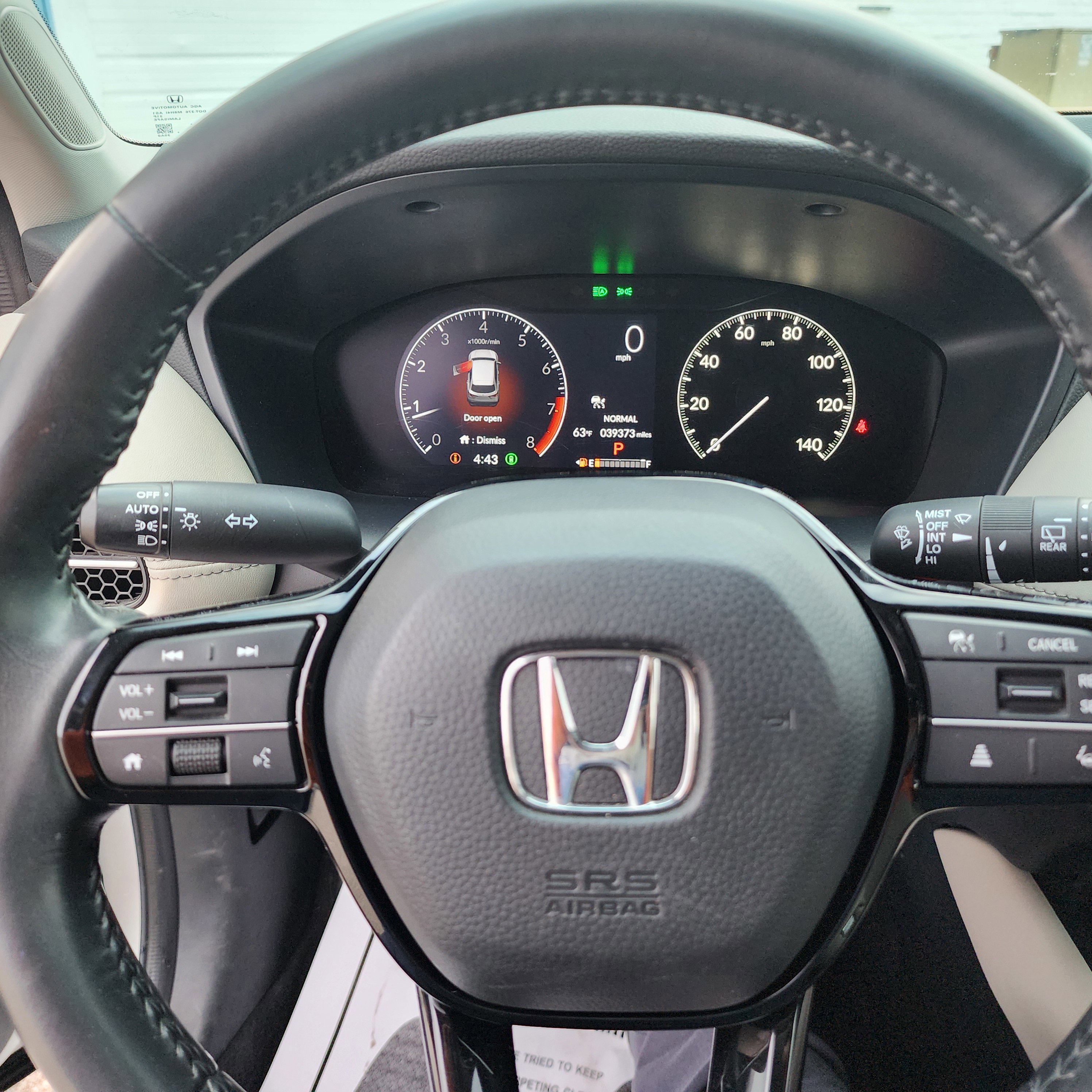 Certified 2024 Honda HR-V EX-L image 2