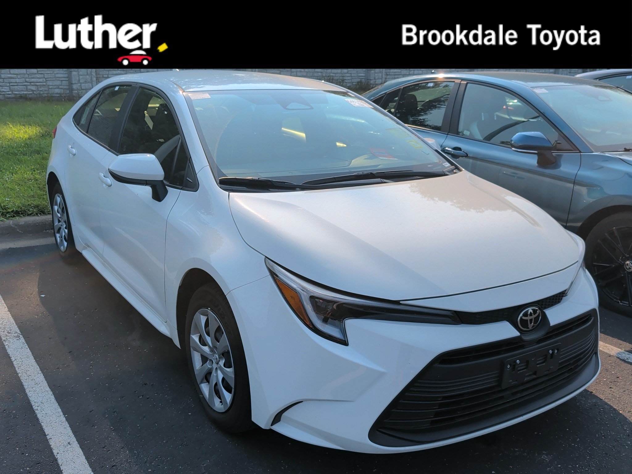 Certified 2026 Toyota Corolla LE FWD image 1