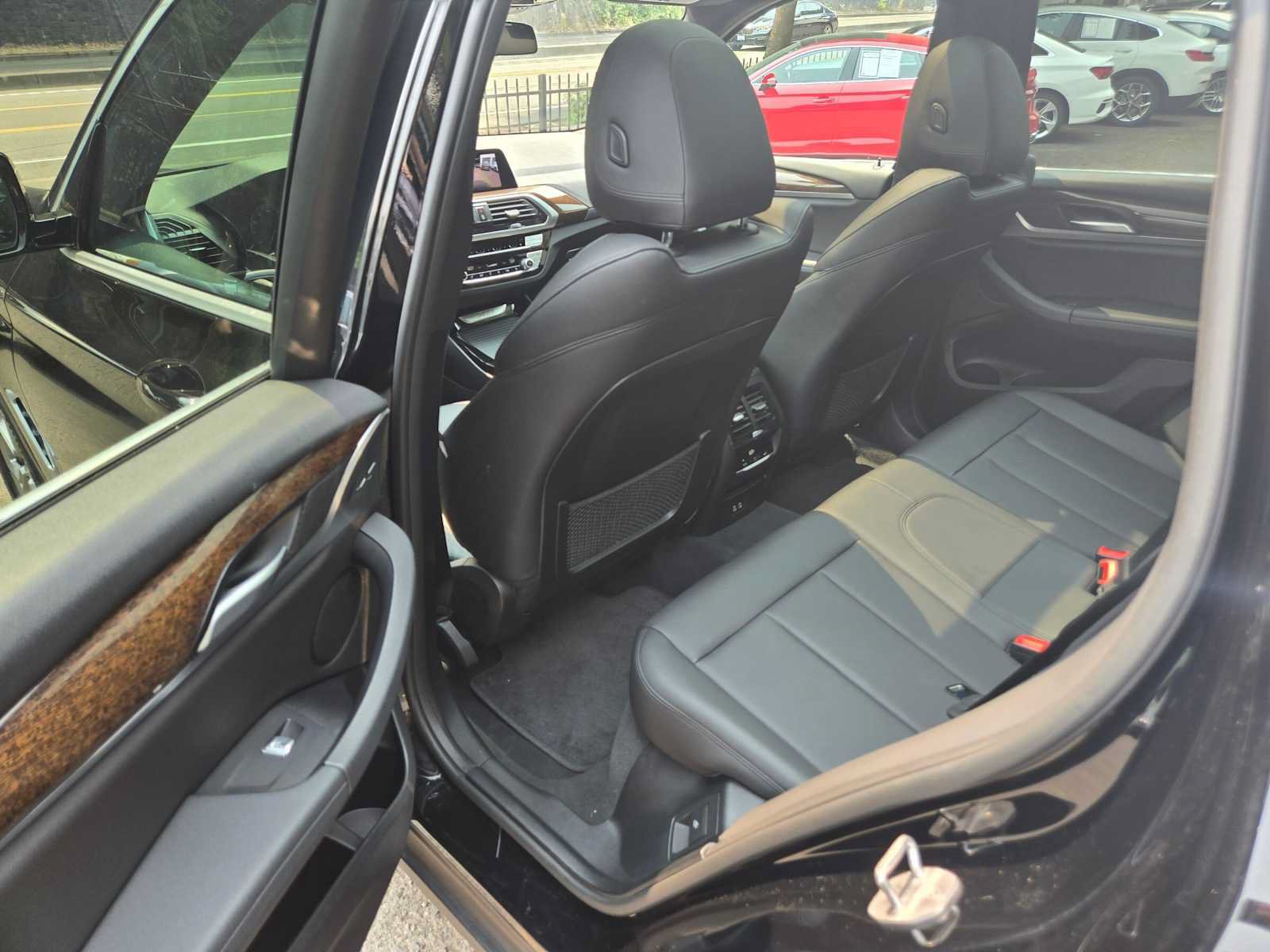 Used 2021 BMW X3 xDrive30i w/ Convenience Package AWD/4WD image 16