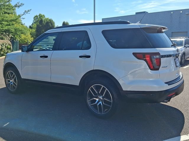 Used 2018 Ford Explorer Sport AWD/4WD image 4