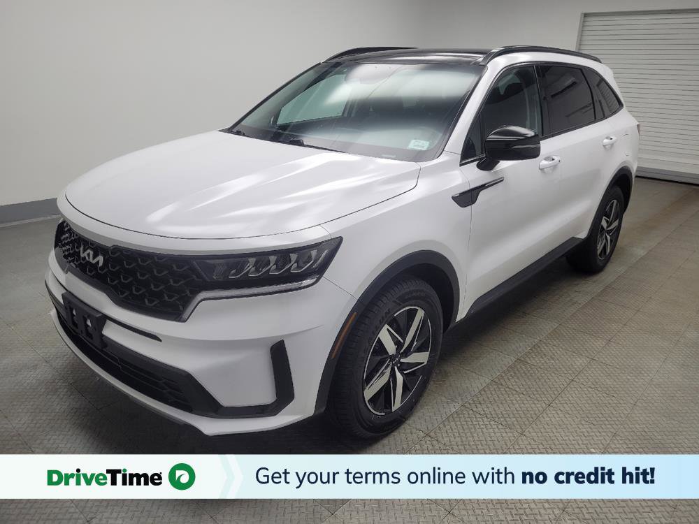 Used 2023 Kia Sorento S w/ Panoramic Sunroof Package