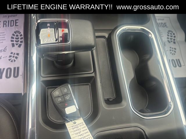 Used 2024 Chevrolet Silverado 1500 LTZ AWD/4WD image 20