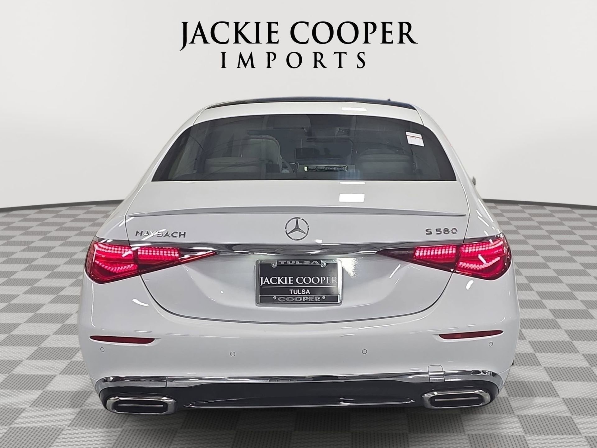 Used 2025 Mercedes-Benz Maybach S 580 4MATIC image 6