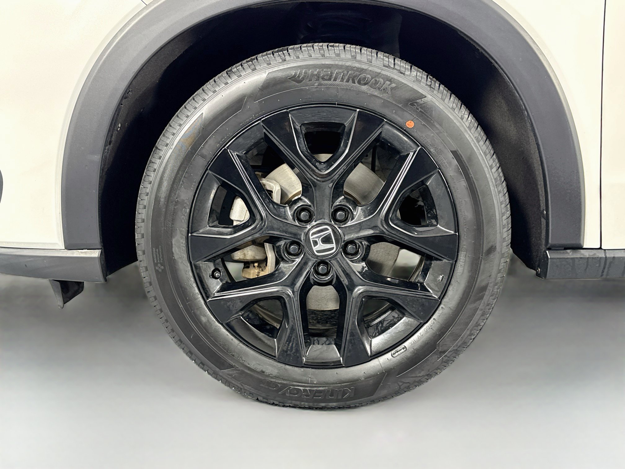 Certified 2024 Honda HR-V Sport image 29