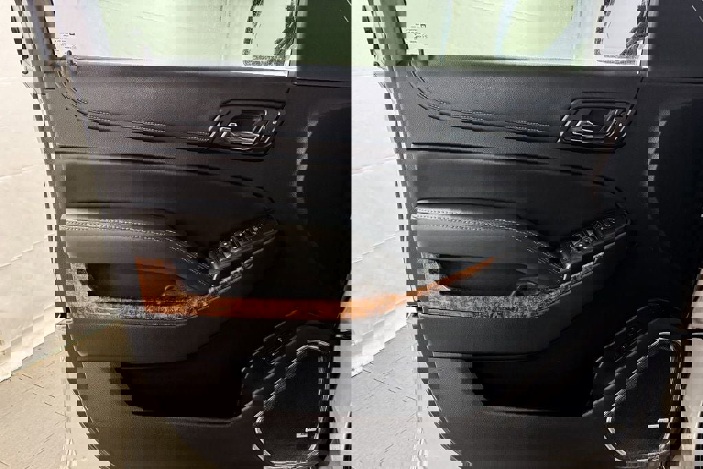 Used 2015 Chevrolet Tahoe LTZ w/ Max Trailering Package image 14