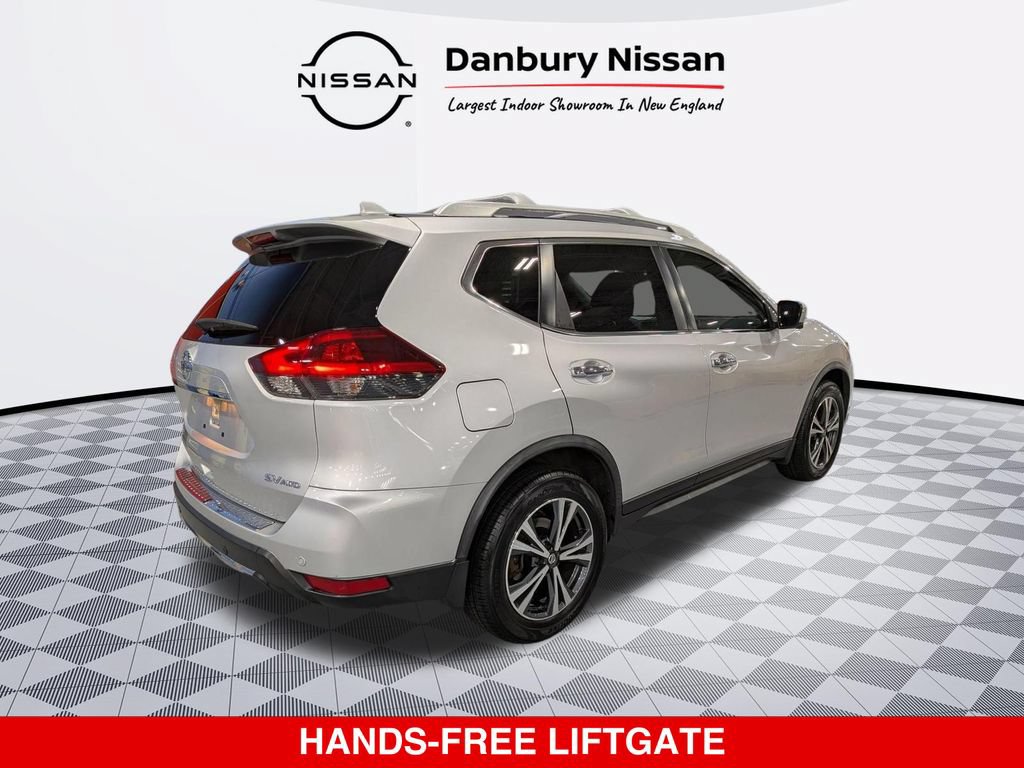 Used 2019 Nissan Rogue SV w/ Premium Package AWD/4WD image 3