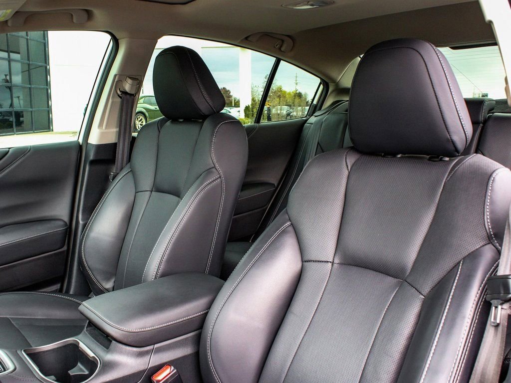 Used 2023 Subaru Legacy Limited image 32