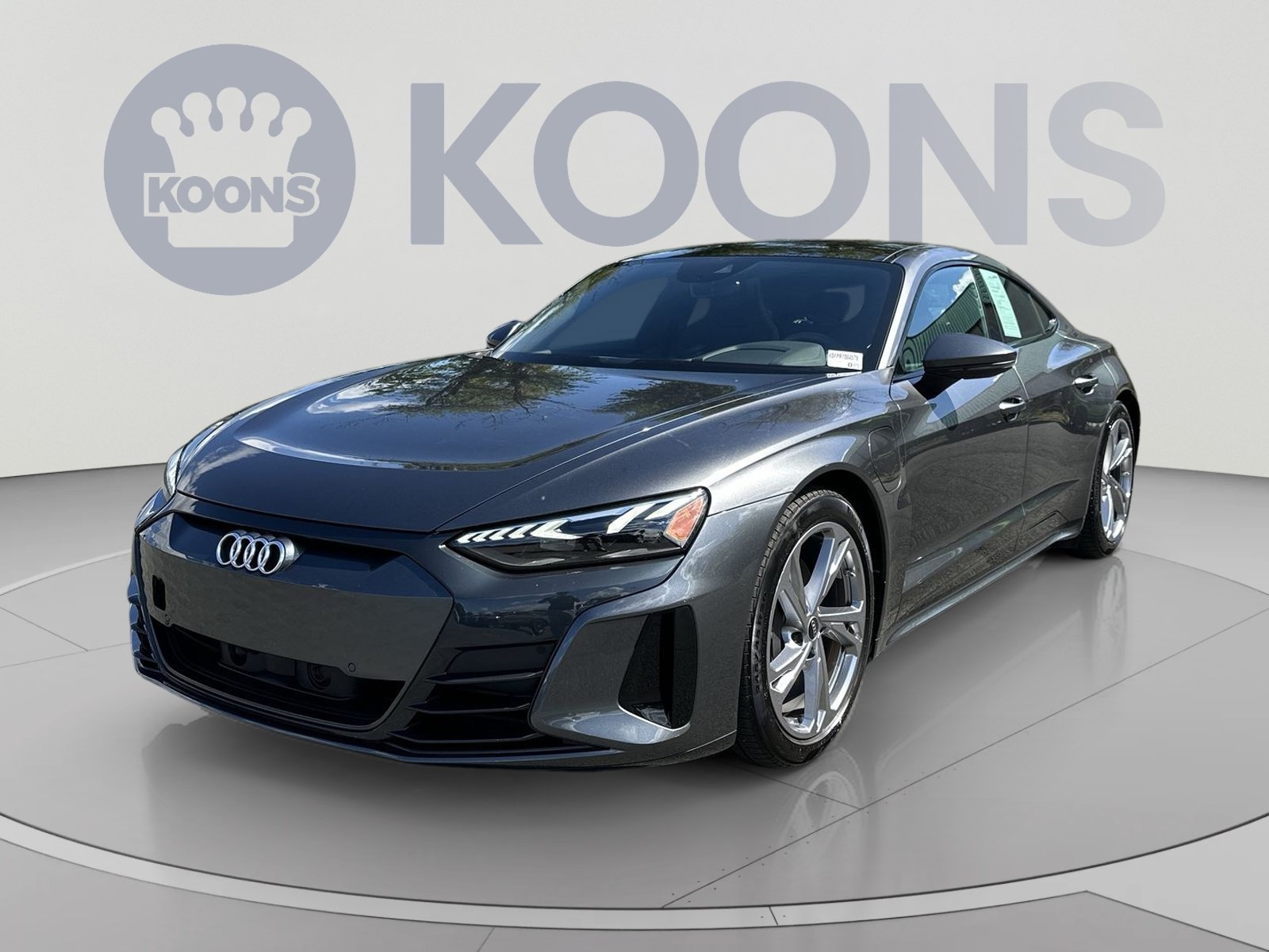 Used 2024 Audi e-tron GT Premium Plus AWD/4WD image 5