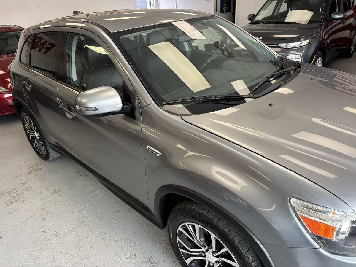 Used 2018 Mitsubishi Outlander Sport SE image 4
