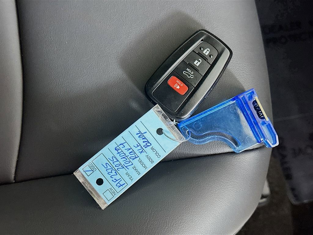 Used 2025 Toyota RAV4 XLE Premium FWD image 34