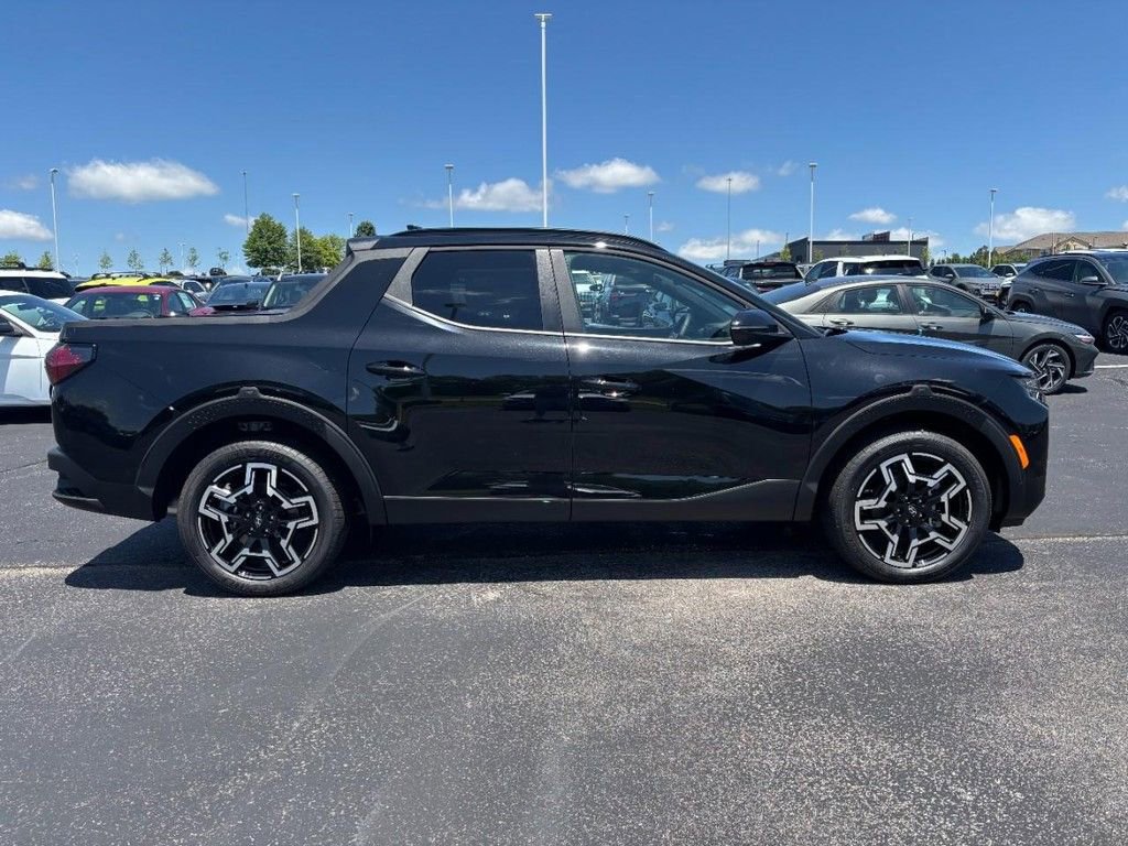 New 2025 Hyundai Santa Cruz Limited image 2
