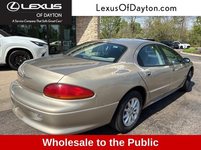 Used 2003 Chrysler Concorde LX image 4