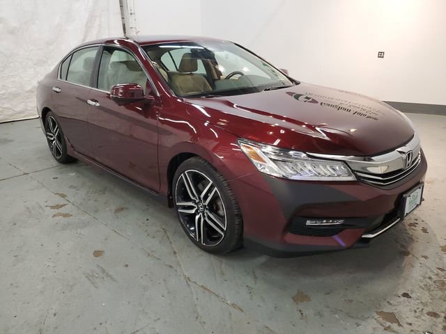 Used 2016 Honda Accord Touring image 8