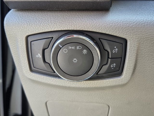Certified 2022 Ford F250 XL RWD image 22