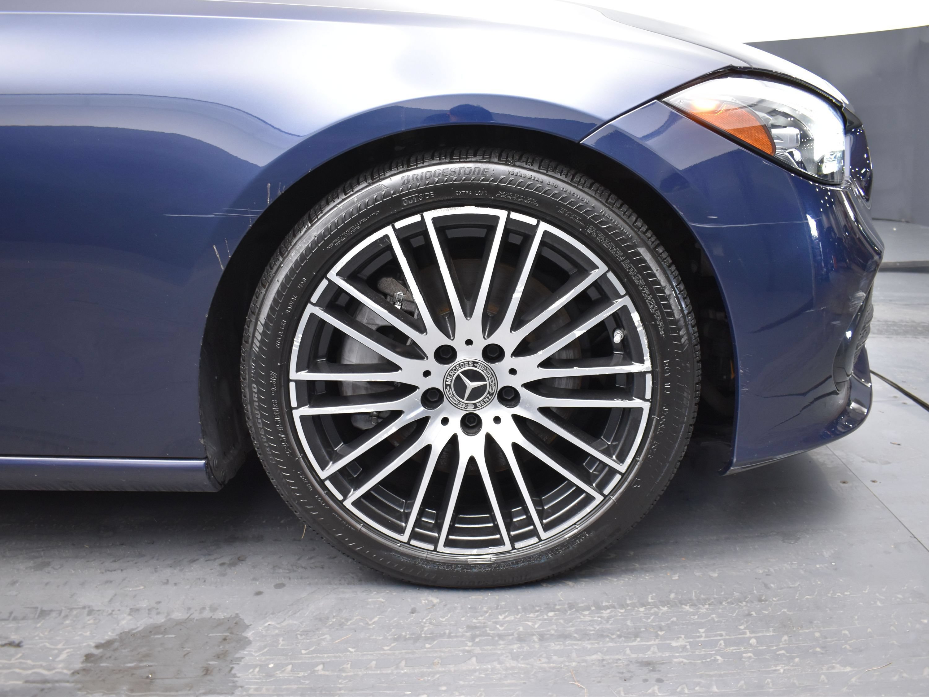 Used 2022 Mercedes-Benz C 300 4MATIC Sedan w/ Advanced USB Package image 16