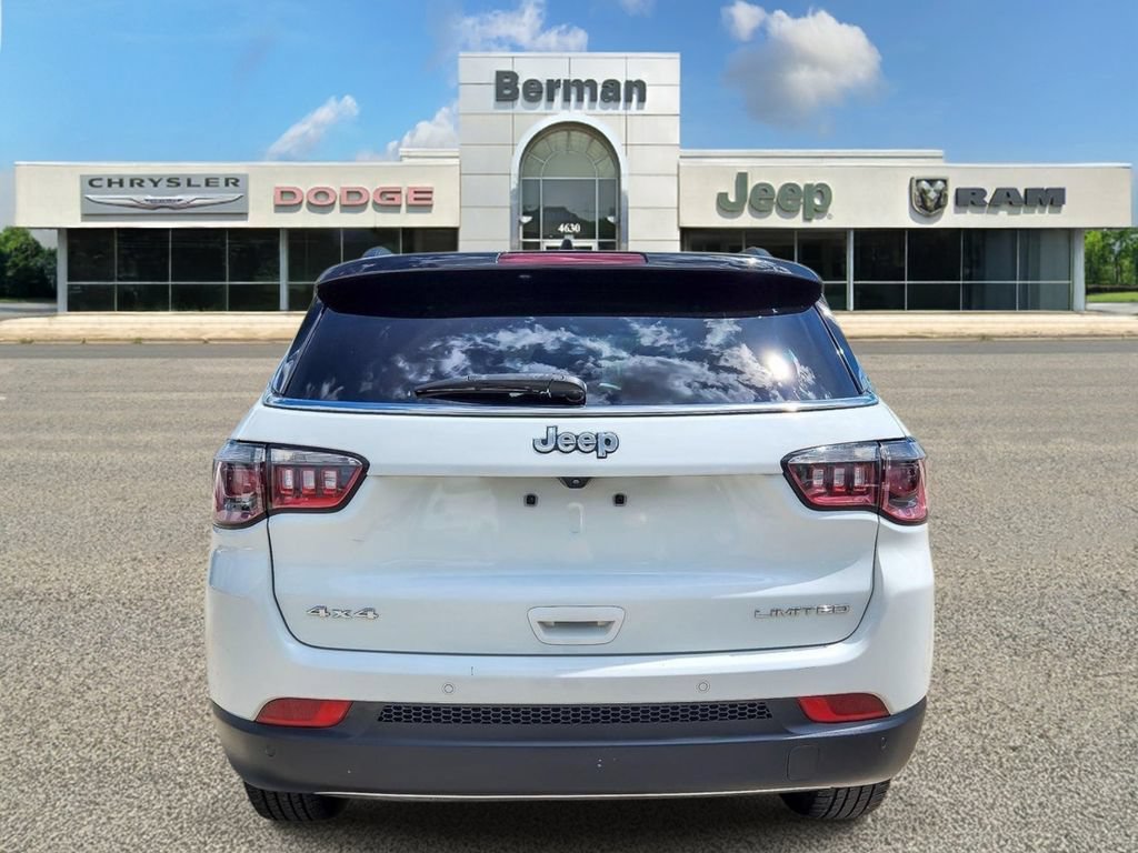 Used 2024 Jeep Compass Limited AWD/4WD image 6