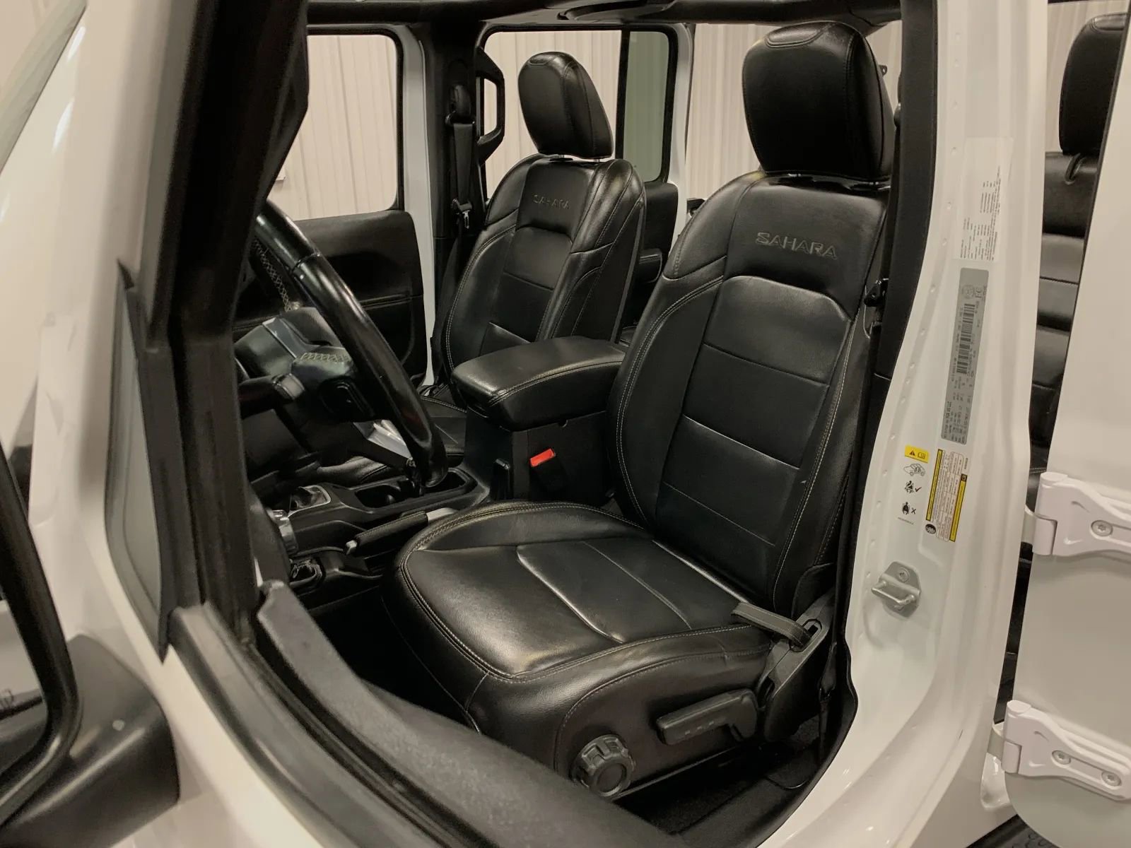 Used 2019 Jeep Wrangler Unlimited Sahara w/ Dual Top Group image 41