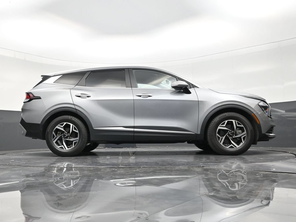 Used 2023 Kia Sportage LX FWD image 25