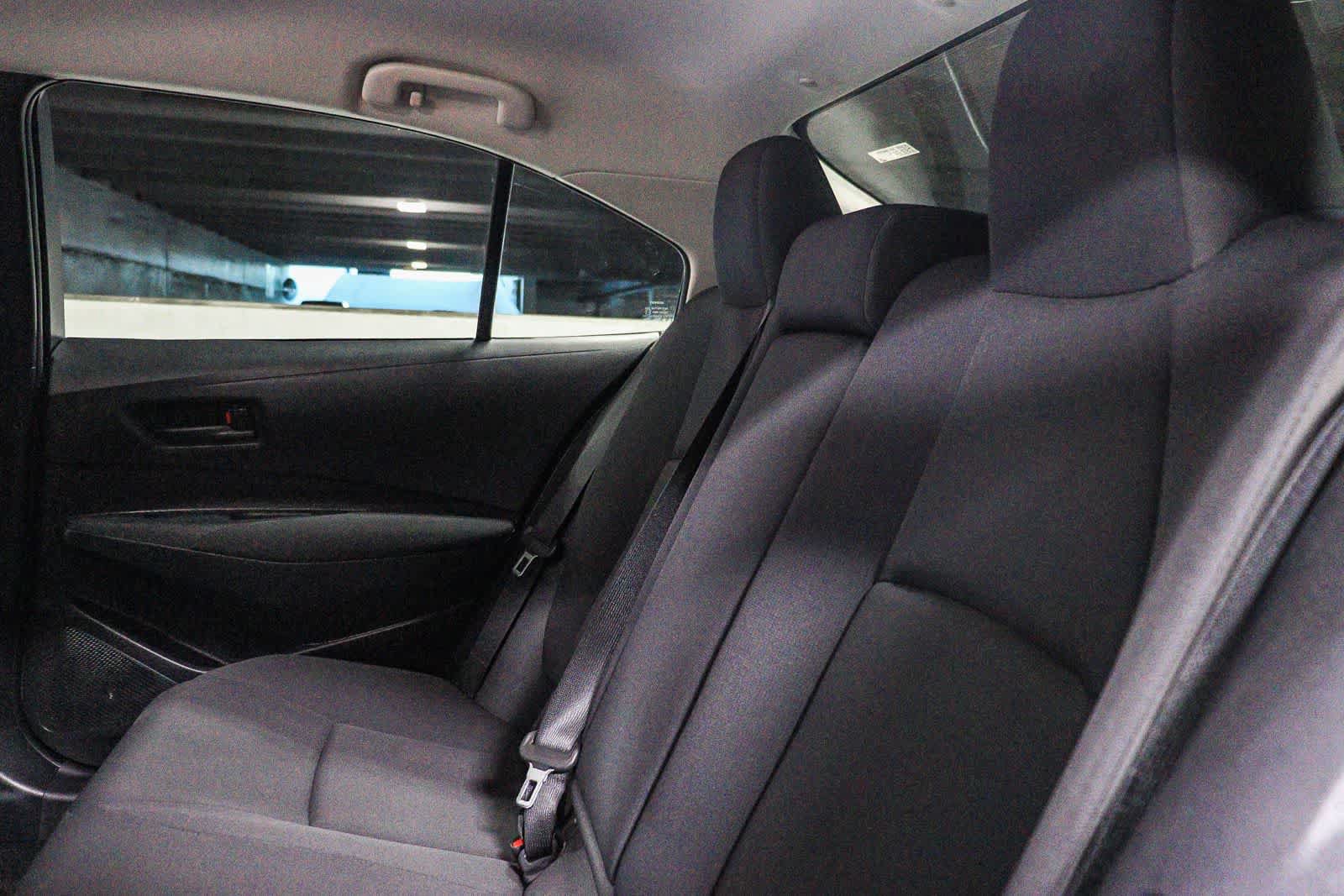 Certified 2025 Toyota Corolla LE FWD image 20