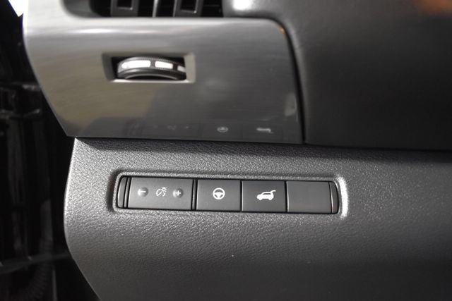 Used 2023 Nissan Pathfinder SL AWD/4WD image 14
