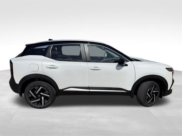 New 2026 Nissan Kicks SV FWD image 8