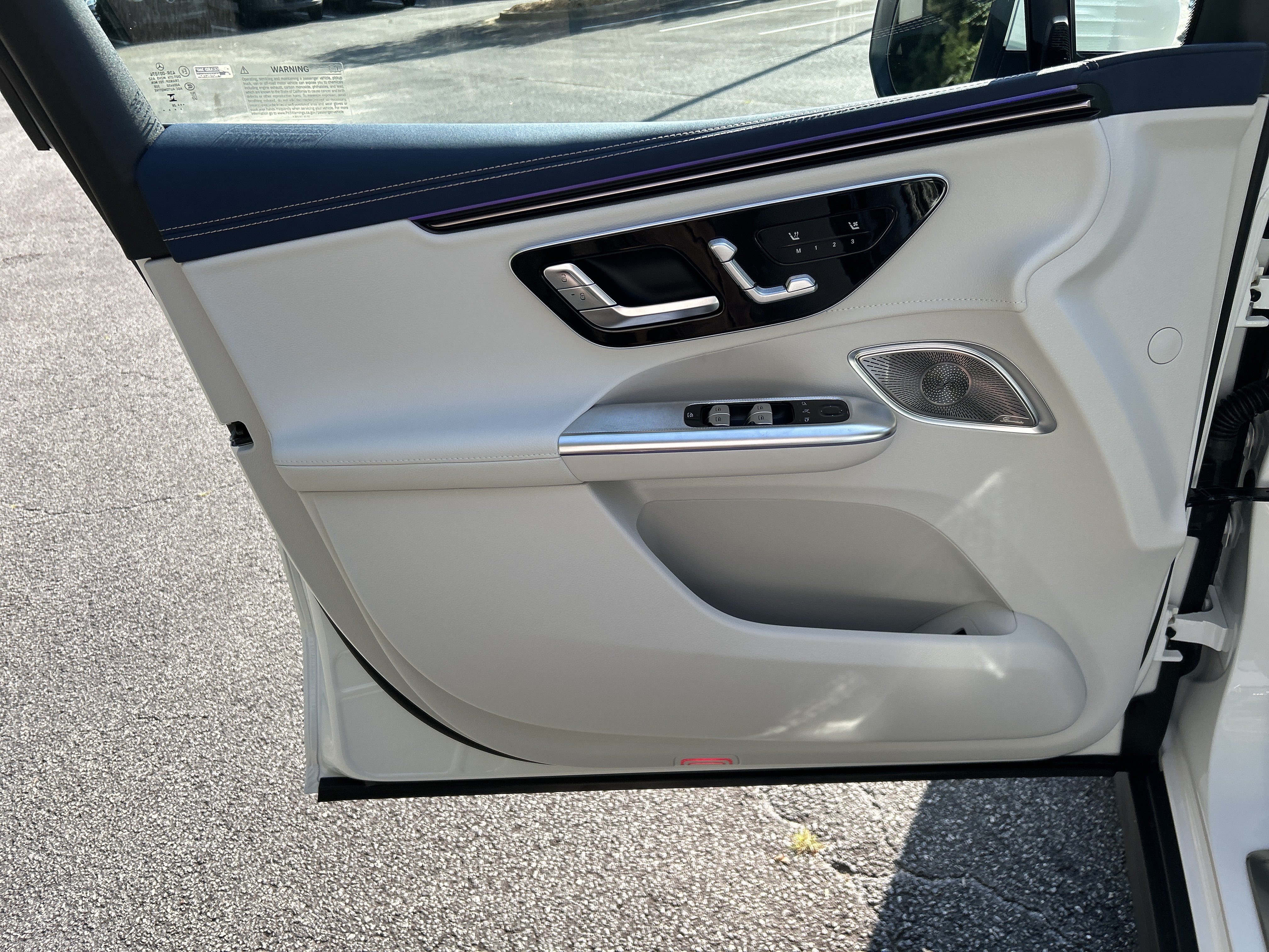 New 2026 Mercedes-Benz EQE 320 4MATIC SUV image 15