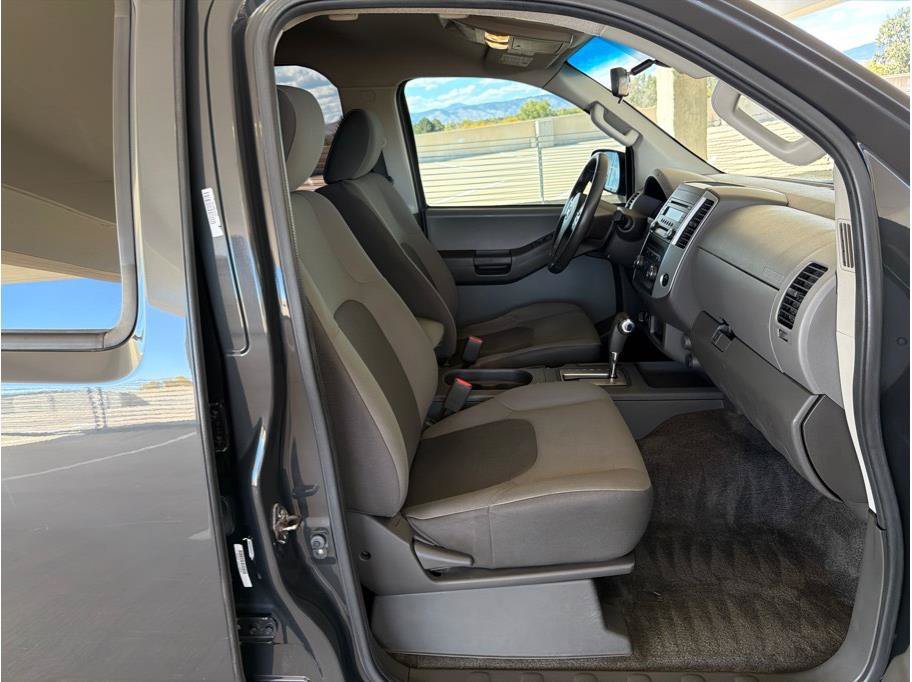 Used 2014 Nissan Xterra X AWD/4WD image 15