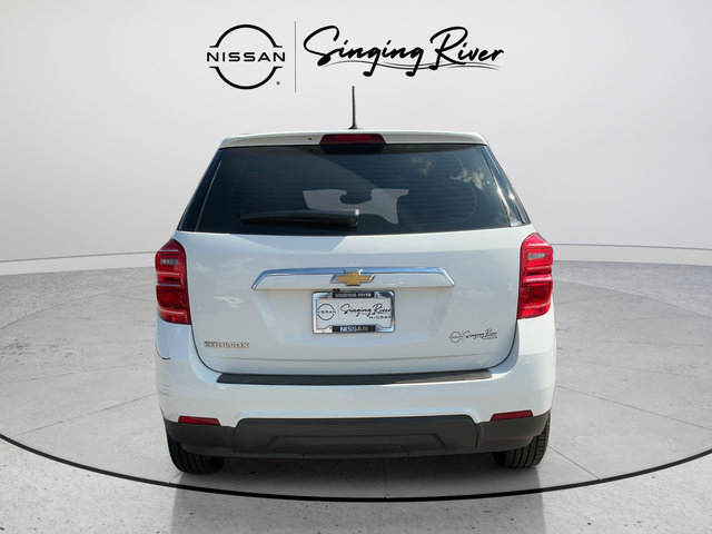 Used 2017 Chevrolet Equinox LS FWD image 6