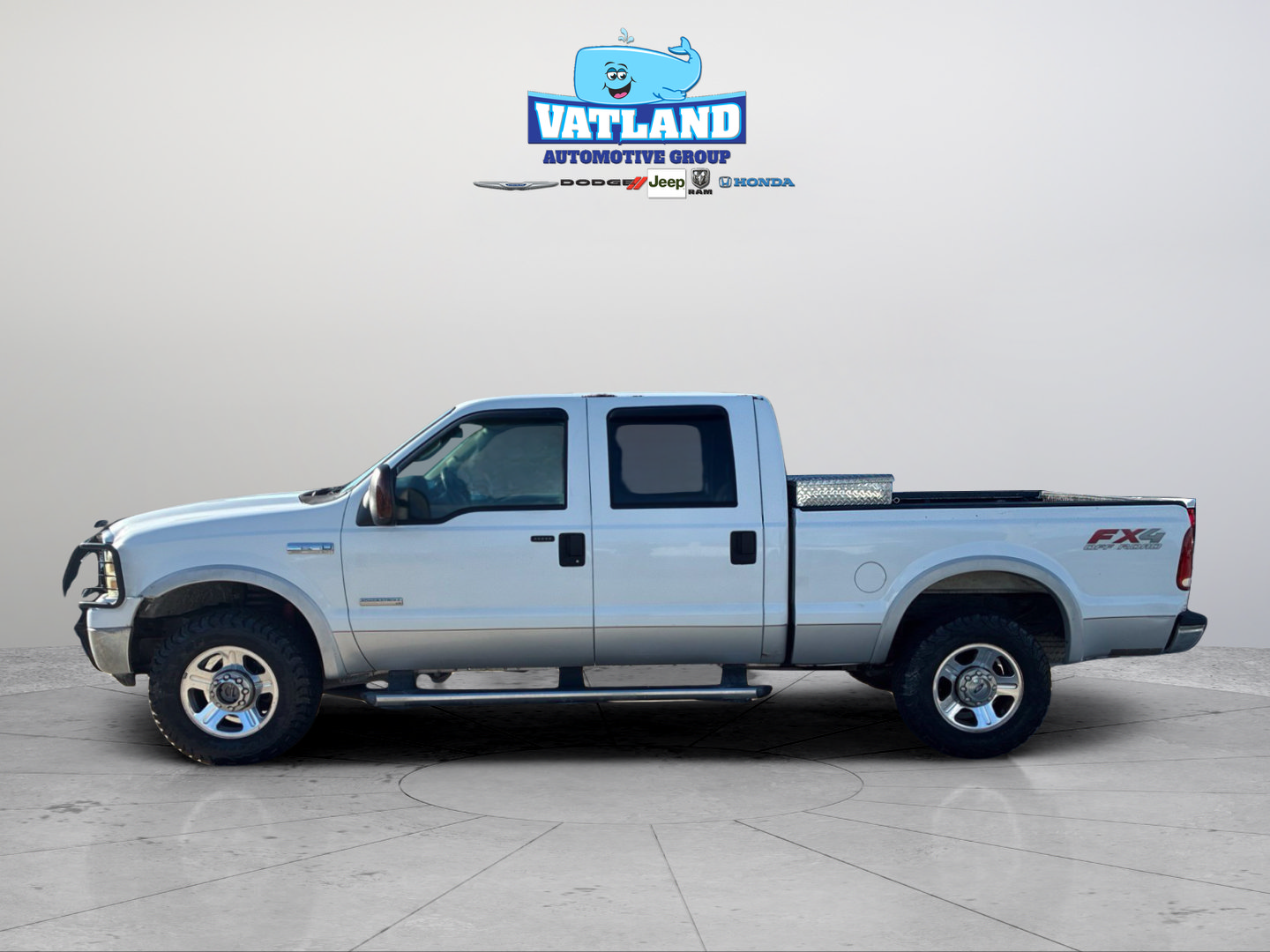 Used 2005 Ford F250 Lariat AWD/4WD image 2