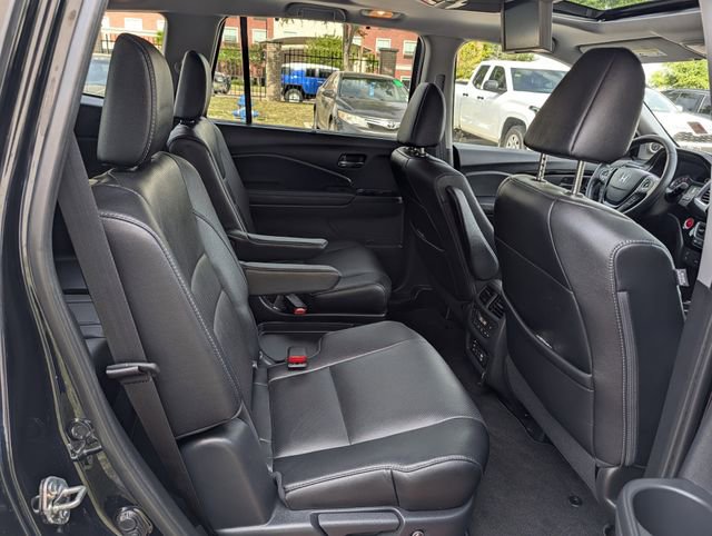 Used 2017 Honda Pilot Elite image 33