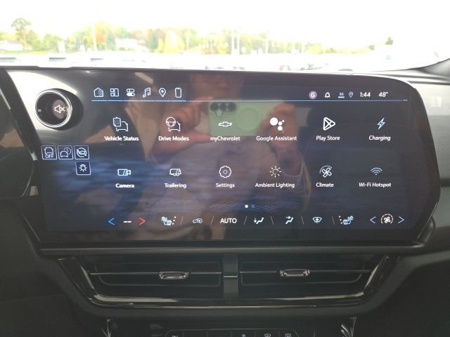 New 2026 Chevrolet Equinox EV RS FWD image 29
