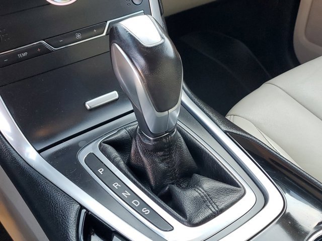 Certified 2018 Ford Edge Titanium image 28