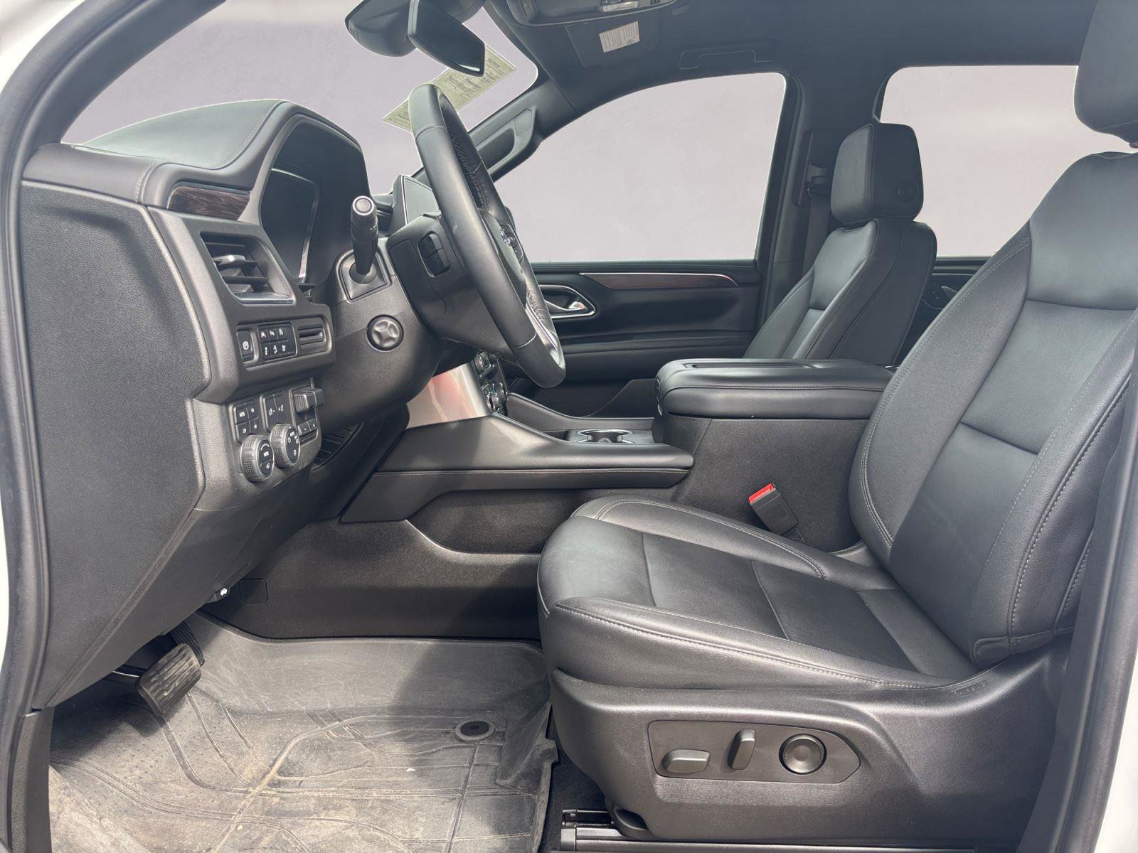 Used 2023 Chevrolet Suburban Z71 w/ Z71 Off-Road Package image 9