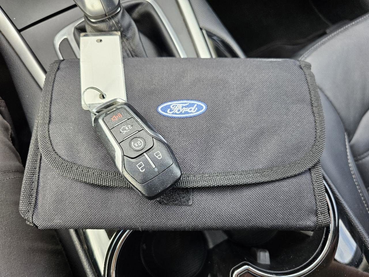 Used 2015 Ford Edge SEL w/ Equipment Group 201A image 65