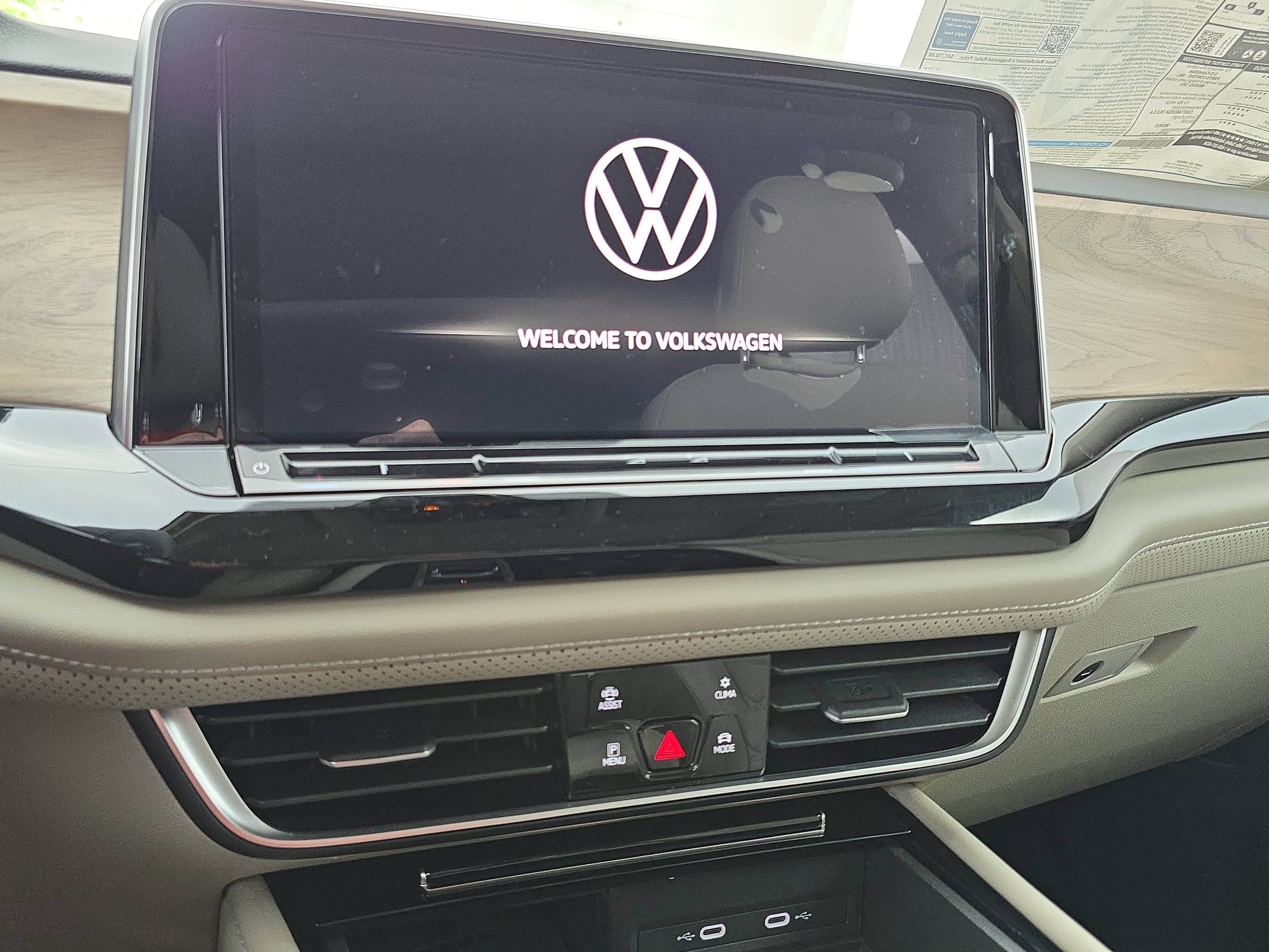 New 2026 Volkswagen Atlas SE FWD image 21