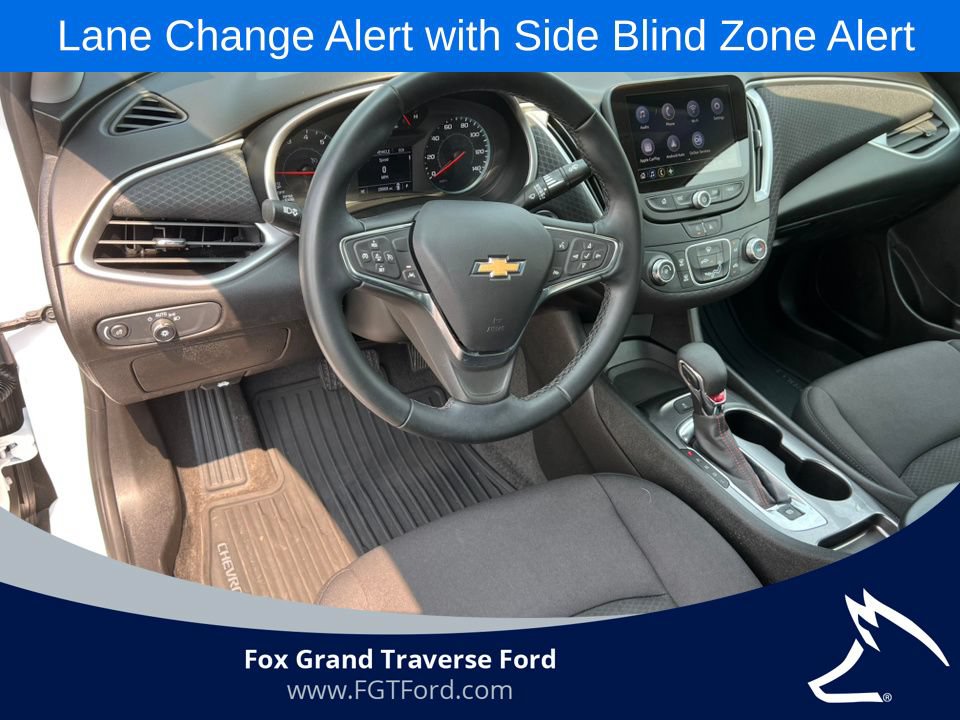 Used 2024 Chevrolet Malibu RS FWD image 15