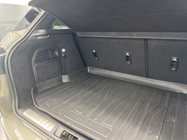 Used 2018 Land Rover Range Rover Evoque HSE Dynamic image 40