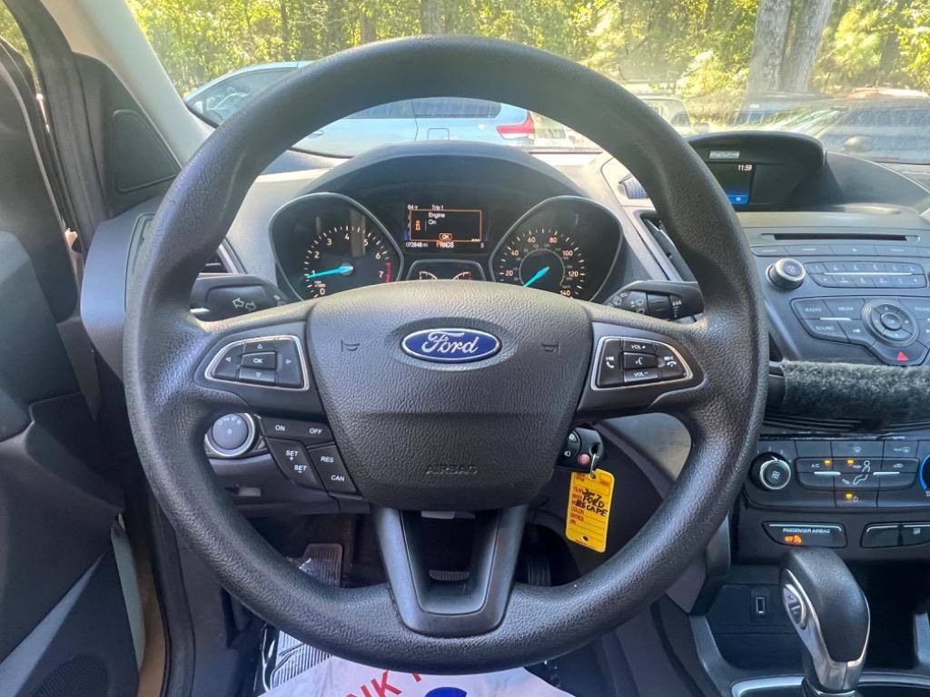 Used 2017 Ford Escape S image 14