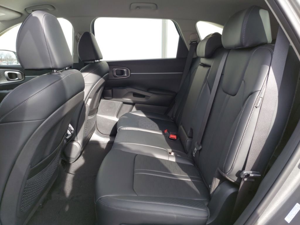 New 2026 Kia Sorento EX image 29