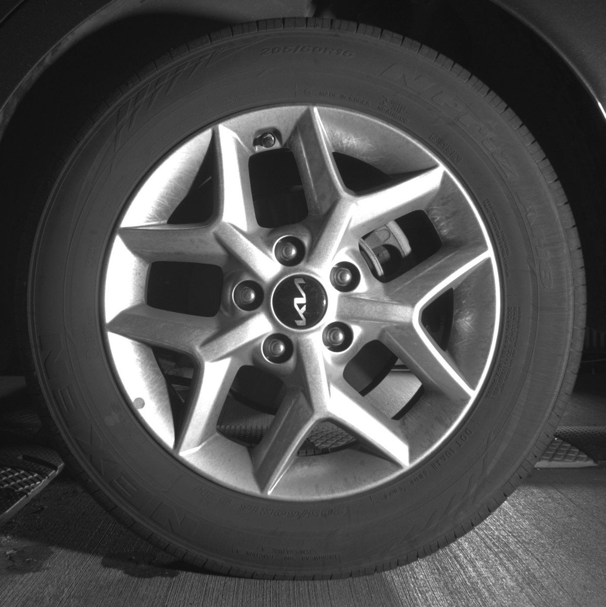 Used 2025 Kia Soul LX w/ LX Technology Package image 13