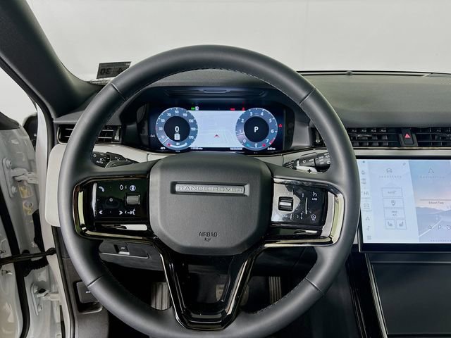 Used 2026 Land Rover Range Rover Evoque S image 12