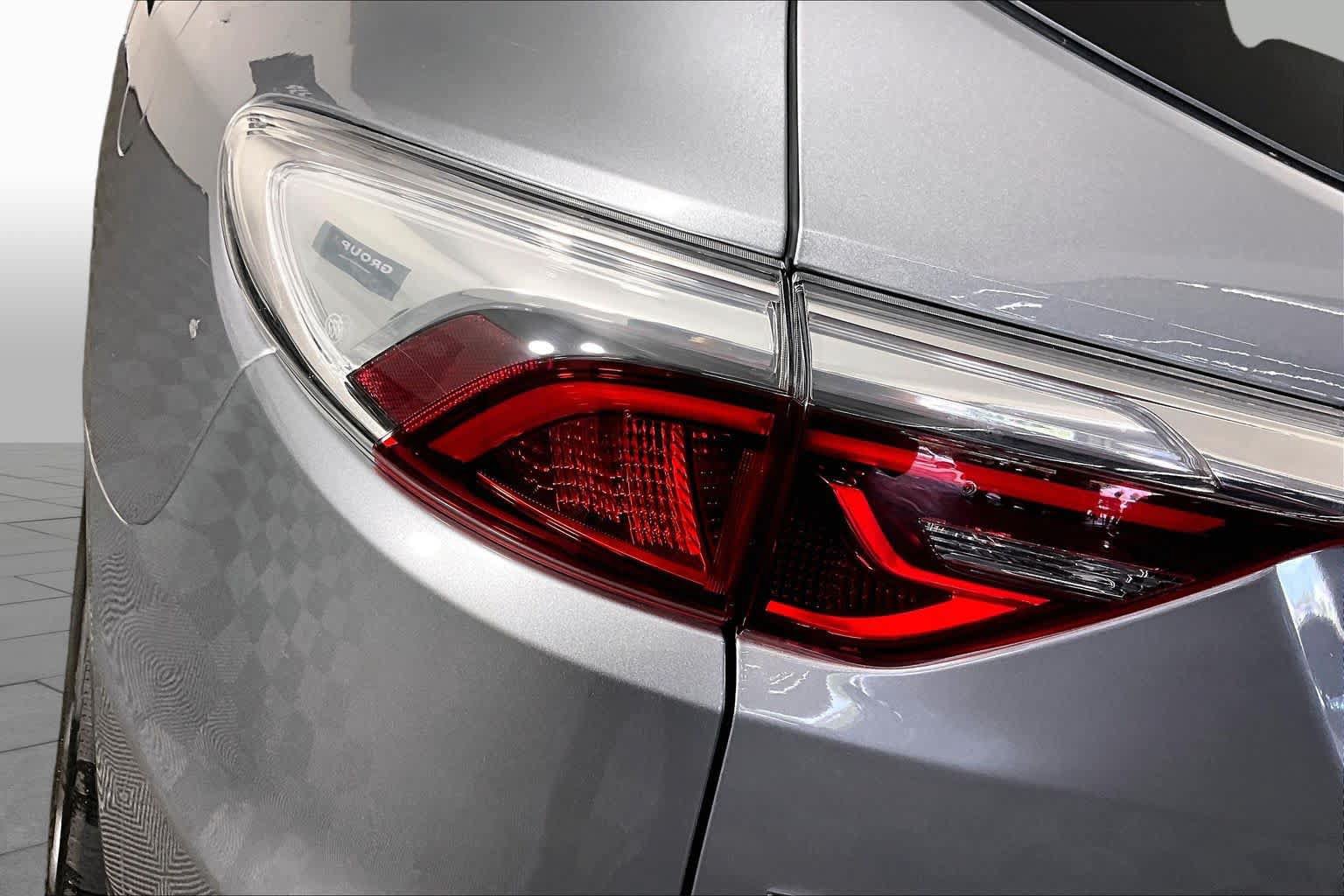 Certified 2023 Buick Enclave Essence w/ Sport Touring Edition FWD image 28