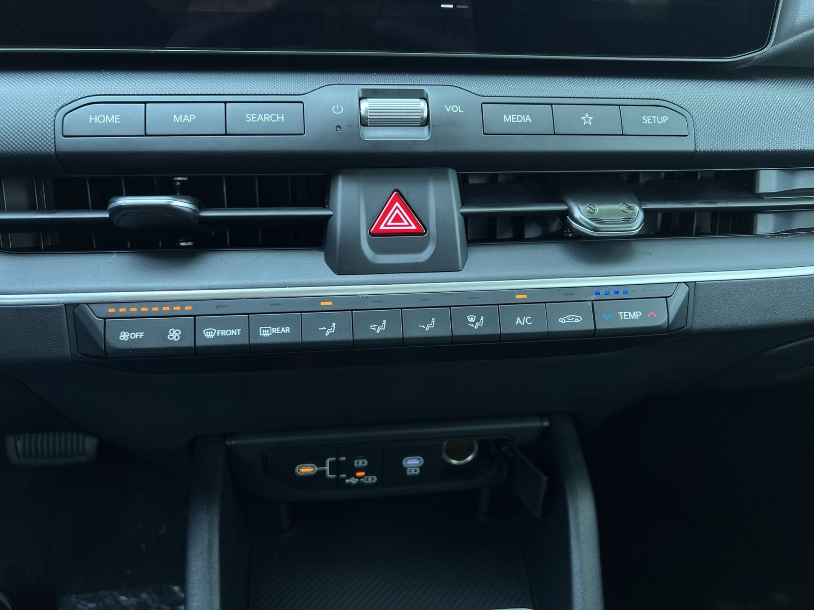 New 2026 Kia K4 FWD image 27