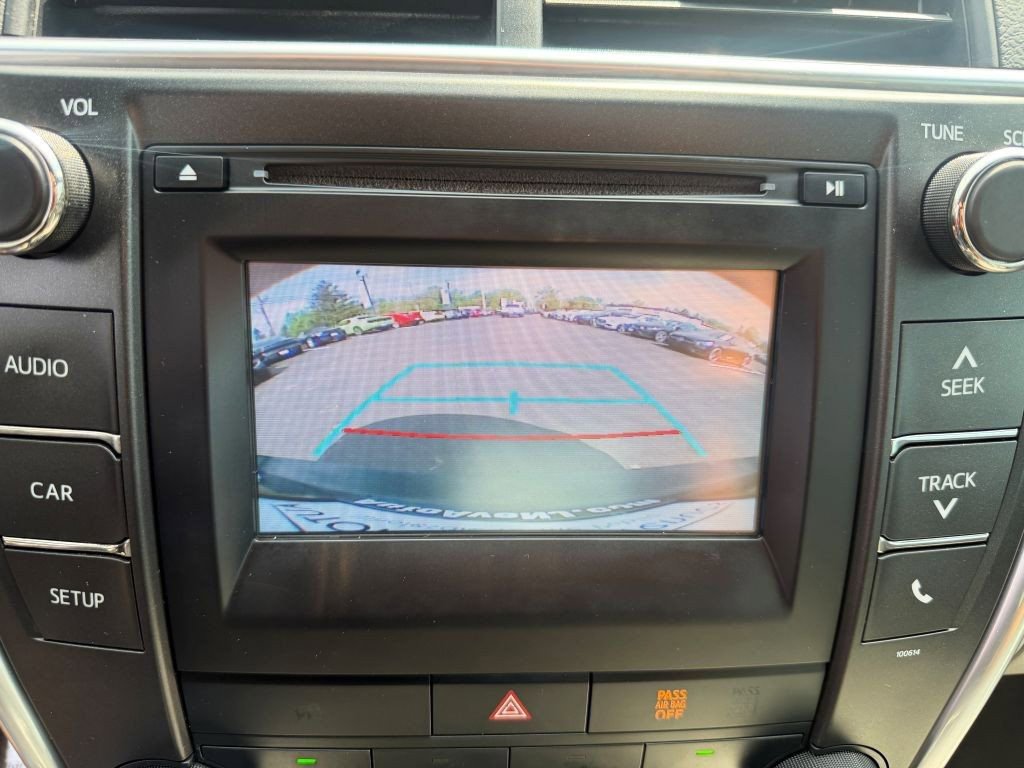 Used 2016 Toyota Camry LE FWD image 17