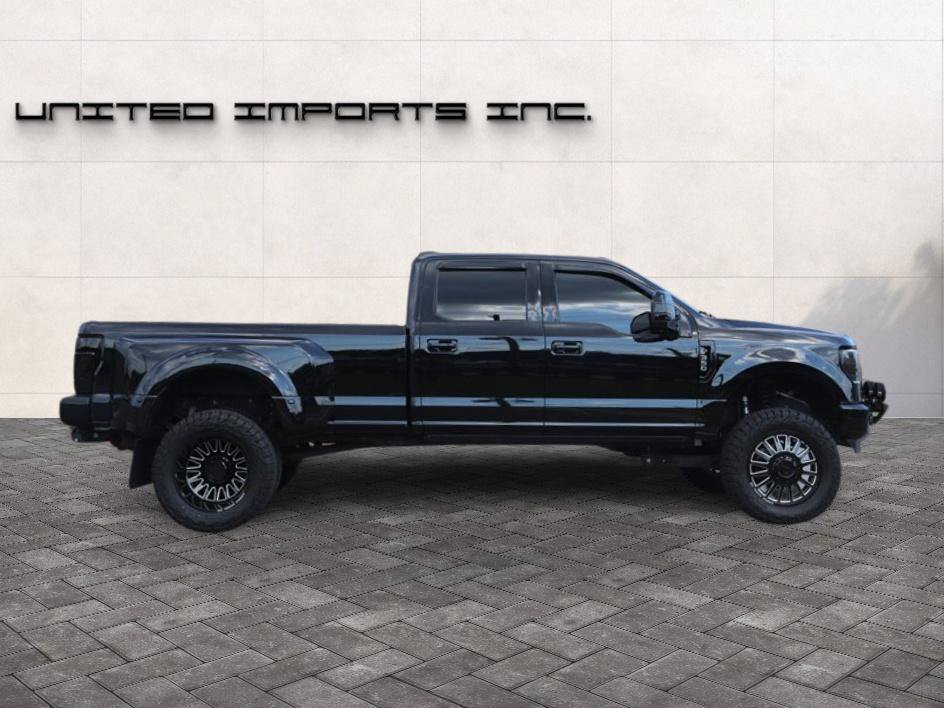 Used 2021 Ford F350 Platinum AWD/4WD image 6